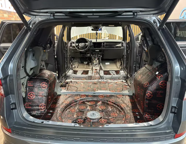 Шумоизоляция пола Skoda Kodiaq-2
